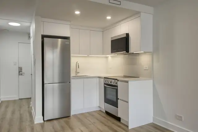 fully renovated ground floor studio apartment - ID 831