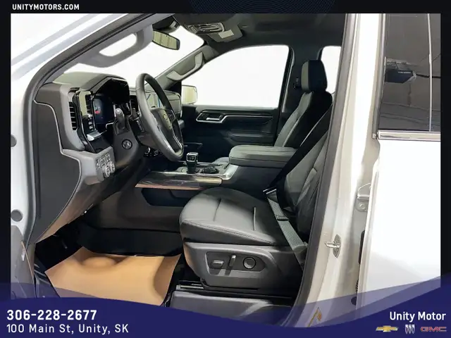2026 Chevrolet Silverado 1500 LTZ 5.3L - Photo 9
