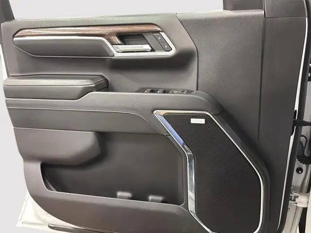 2024 Chevrolet Silverado 1500 RST RST | Z71 Off-Road | Save $... - Photo 11