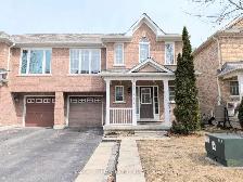 Semi-Detached Town House 2-Storey Home in Newmarket for rent