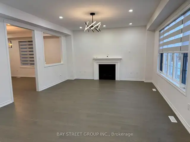 Georgina 4 Bedroom, 4 Bathroom Detached 2-Storey Home For Lease - Photo 2