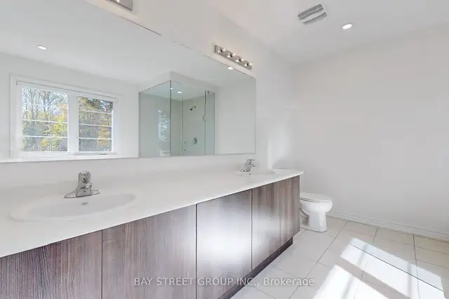 Georgina 4 Bedroom, 4 Bathroom Detached 2-Storey Home For Lease - Photo 5