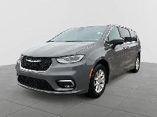 2023 Chrysler Pacifica Touring-L Touring-L | Leather Seats |...