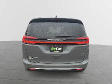 2023 Chrysler Pacifica Touring-L Touring-L | Leather Seats |... - Photo 3