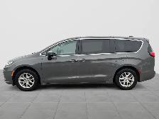 2023 Chrysler Pacifica Touring-L Touring-L | Leather Seats |... - Photo 5