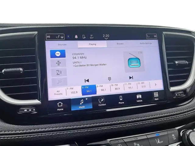 2023 Chrysler Pacifica Touring-L Touring-L | Leather Seats |... - Photo 19