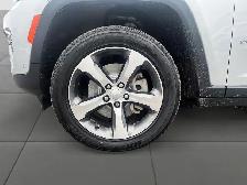 2022 Jeep Grand Cherokee 4xe Sunroof | Leather | SAVE $40,987... - Photo 9