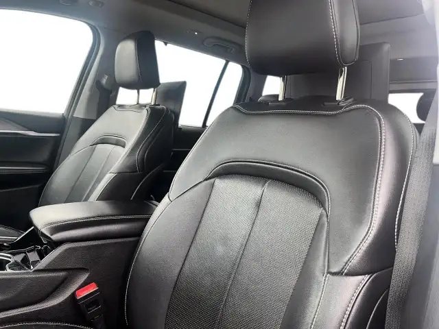 2022 Jeep Grand Cherokee 4xe Sunroof | Leather | SAVE $40,987... - Photo 11