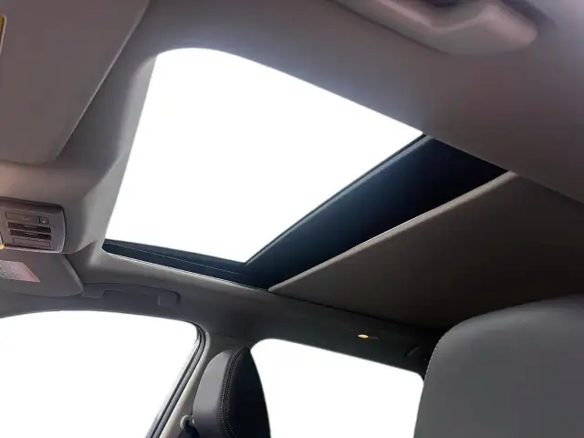 2025 Nissan Rogue Midnight Edition Midnight Edition | Low Mil... - Photo 8