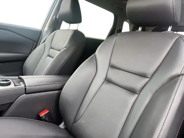 2025 Nissan Rogue Midnight Edition Midnight Edition | Low Mil... - Photo 9