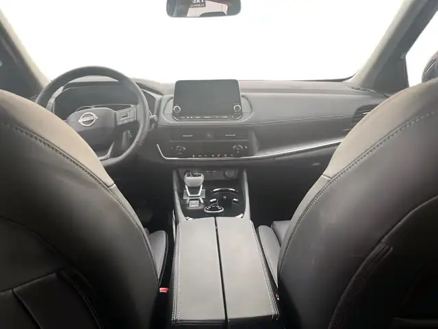 2025 Nissan Rogue Midnight Edition Midnight Edition | Low Mil... - Photo 12