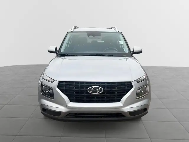 2025 Hyundai Venue Preferred Preferred | Low Mileage | Heated... - Photo 2