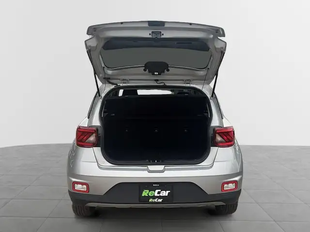 2025 Hyundai Venue Preferred Preferred | Low Mileage | Heated... - Photo 6