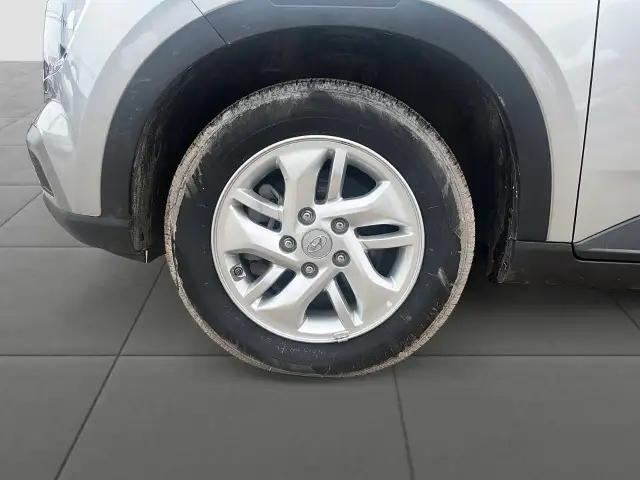 2025 Hyundai Venue Preferred Preferred | Low Mileage | Heated... - Photo 7