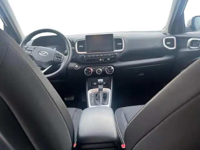 2025 Hyundai Venue Preferred Preferred | Low Mileage | Heated... - Photo 8