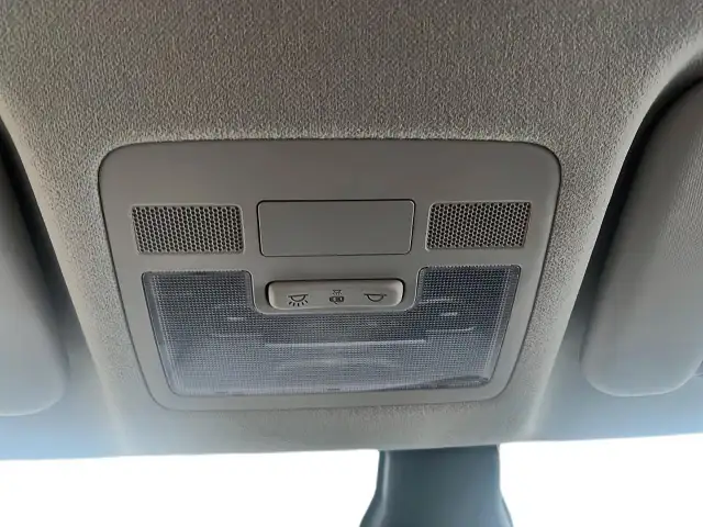 2025 Hyundai Venue Preferred Preferred | Low Mileage | Heated... - Photo 17