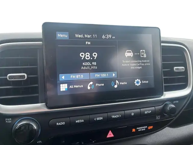 2025 Hyundai Venue Preferred Preferred | Low Mileage | Heated... - Photo 19