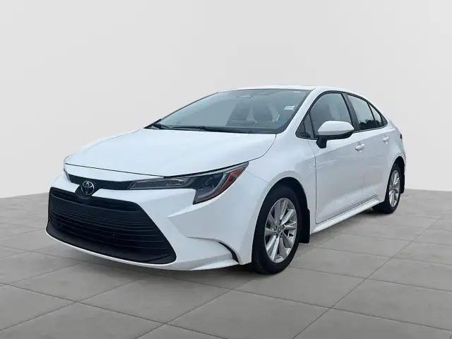 2025 Toyota Corolla LE LE | Low Mileage | Sunroof