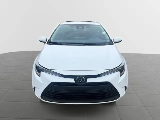 2025 Toyota Corolla LE LE | Low Mileage | Sunroof - Photo 2