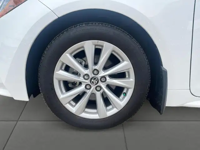 2025 Toyota Corolla LE LE | Low Mileage | Sunroof - Photo 7