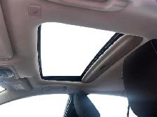 2025 Toyota Corolla LE LE | Low Mileage | Sunroof - Photo 8