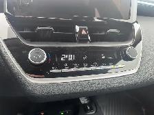 2025 Toyota Corolla LE LE | Low Mileage | Sunroof - Photo 15