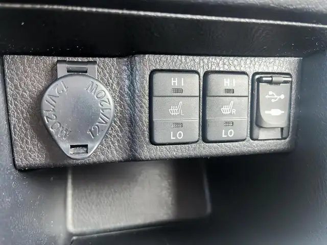 2016 Toyota Corolla S S | Manual | Backup Camera - Photo 18