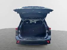 2023 Toyota Highlander LE LE | 8-passenger | Dual Climate Con... - Photo 6