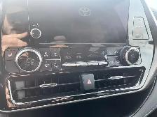 2023 Toyota Highlander LE LE | 8-passenger | Dual Climate Con... - Photo 15