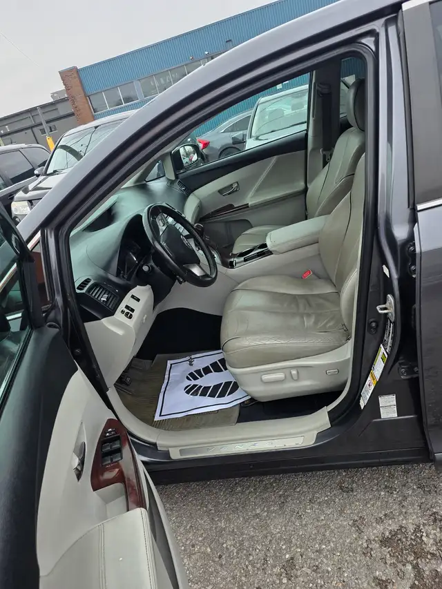 2009 Toyota Venza - Photo 5