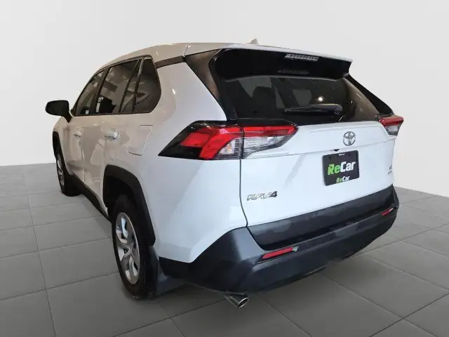 2024 Toyota RAV4 LE LE | Heated Seats | Adaptive Cruise - Photo 6