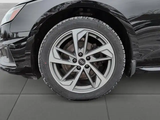 2022 Audi A4 40 Komfort 40 Komfort | Power Moonroof | Leather... - Photo 9