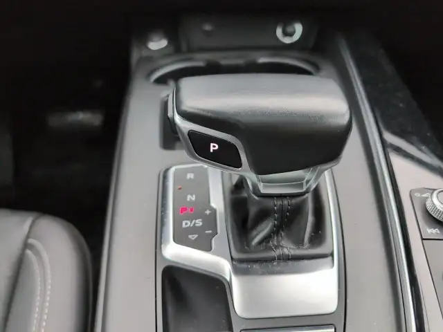 2022 Audi A4 40 Komfort 40 Komfort | Power Moonroof | Leather... - Photo 16