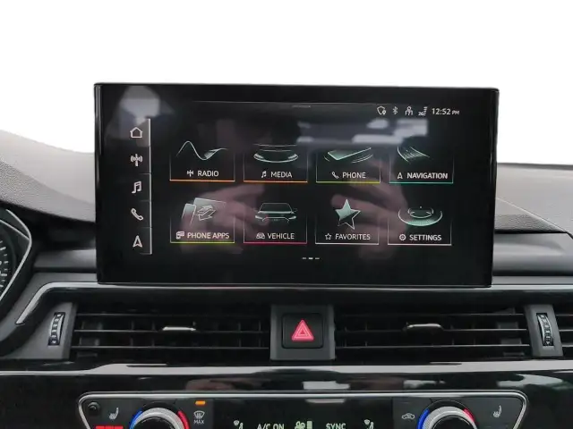 2022 Audi A4 40 Komfort 40 Komfort | Power Moonroof | Leather... - Photo 19