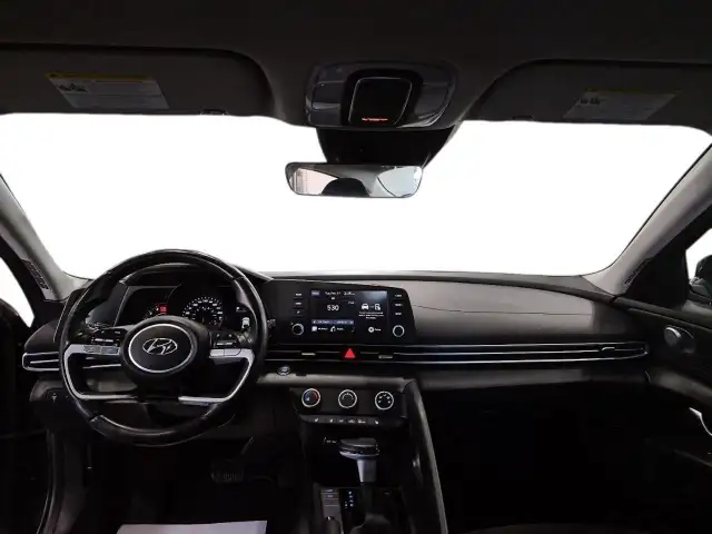 2023 Hyundai Elantra Preferred Preferred | Heated Seats | Lan... - Photo 11