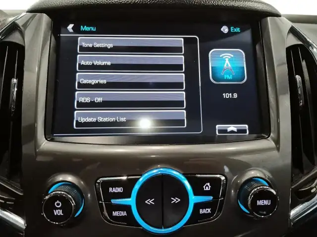 2017 Chevrolet Cruze LT Auto LT Auto | Sunroof | Rear Camera | - Photo 22