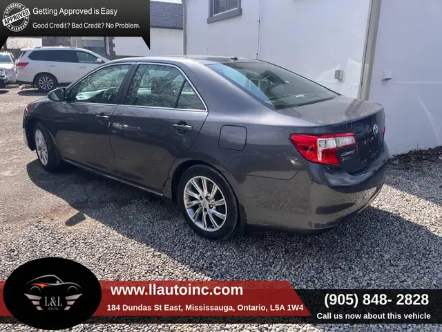 2014 Toyota Camry 4dr Sdn I4 Auto LE - Photo 3
