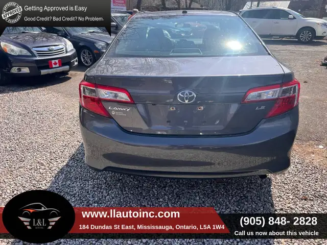 2014 Toyota Camry 4dr Sdn I4 Auto LE - Photo 4