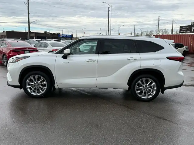 2021 Toyota Highlander Hybrid Limited AWD |ACCIDENT FREE|1-OWNER - Photo 8