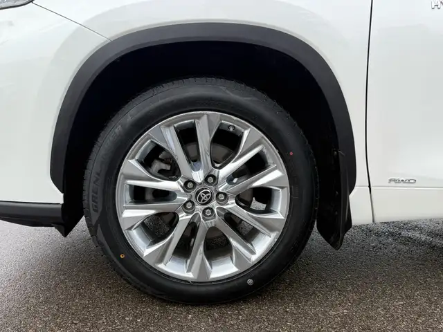 2021 Toyota Highlander Hybrid Limited AWD |ACCIDENT FREE|1-OWNER - Photo 9