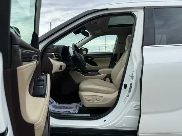 2021 Toyota Highlander Hybrid Limited AWD |ACCIDENT FREE|1-OWNER - Photo 15