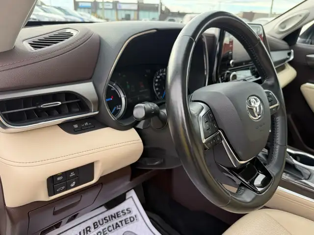 2021 Toyota Highlander Hybrid Limited AWD |ACCIDENT FREE|1-OWNER - Photo 16