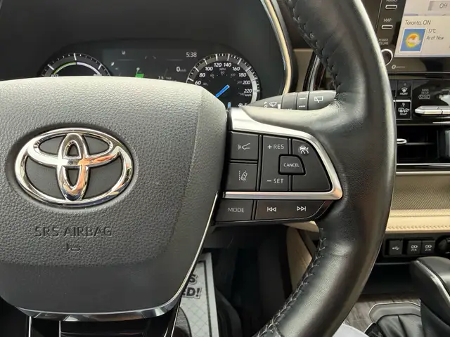 2021 Toyota Highlander Hybrid Limited AWD |ACCIDENT FREE|1-OWNER - Photo 24