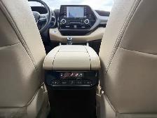 2021 Toyota Highlander Hybrid Limited AWD |ACCIDENT FREE|1-OWNER - Photo 36