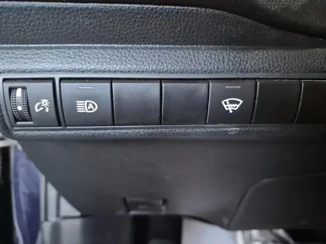 2024 Toyota Corolla LE LE | Adaptive Cruise | Heated Seats - Photo 22