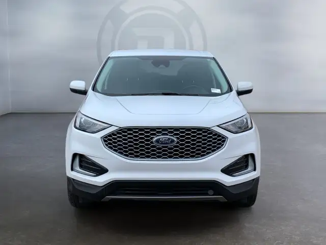 2023 Ford Edge - Photo 9
