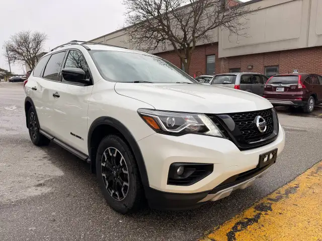 2019 Nissan Pathfinder SV AWD, ROCK CREEK EDITION, NO ACCIDENT - Photo 3