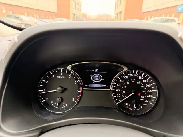 2019 Nissan Pathfinder SV AWD, ROCK CREEK EDITION, NO ACCIDENT - Photo 10