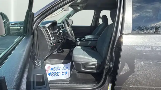 2016 Ram 1500 TRADESMAN 4WD CREW CAB 3.0L TURBO DIESEL/B.CAM/R.S - Photo 11