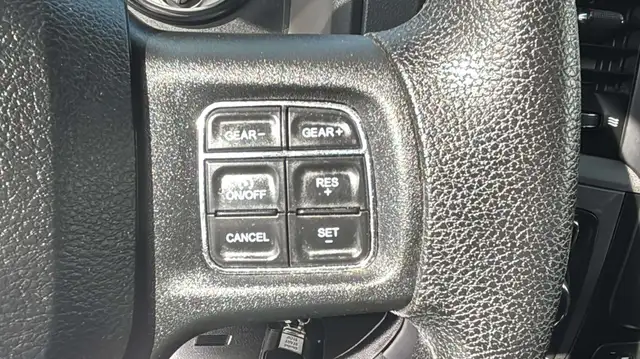 2016 Ram 1500 TRADESMAN 4WD CREW CAB 3.0L TURBO DIESEL/B.CAM/R.S - Photo 15